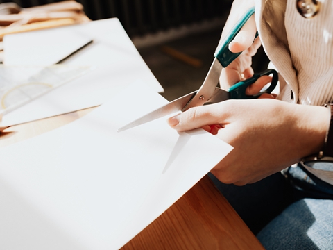 英國(guó)清關(guān)需提供地址？如何解決？