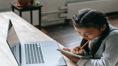 外貿(mào)SOHO與客戶交流、收款及物流解決計(jì)劃全攻略：輕松實(shí)現(xiàn)收款與物流問題一網(wǎng)打盡