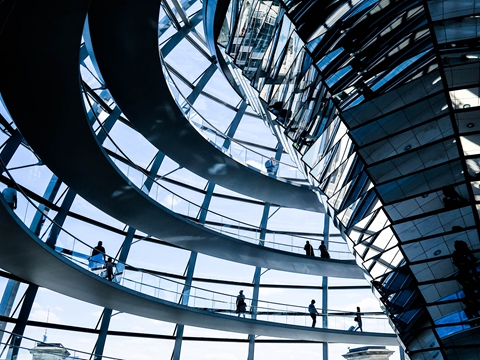 探索香港公司年審罰款的上限：全面解析及應(yīng)對(duì)策略