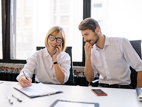 香港注冊公司當(dāng)天完成流程及合規(guī)要點