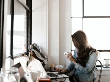 香港租辦公室價(jià)格揭秘：上水實(shí)體空間與虛擬辦公方案對(duì)比